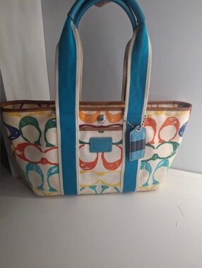 Coach Vintage Hampton Scribble Signature Multicolor Tote bag 5660 EUC